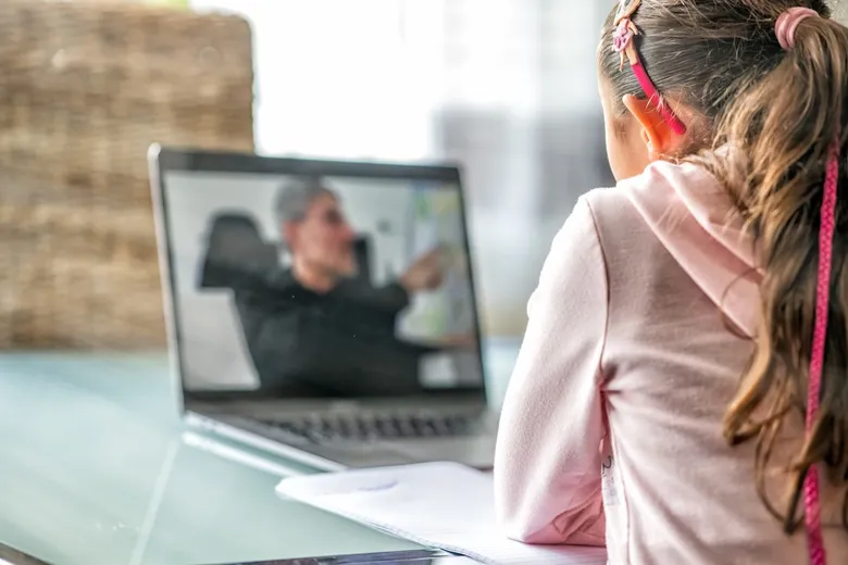 Online coach in a video call session